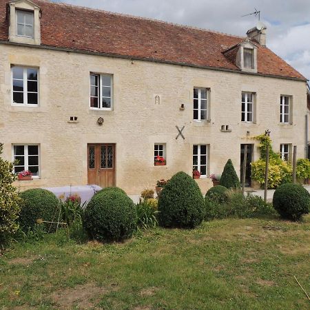 La Ferme Du Bourg Bed & Breakfast Eraines Екстериор снимка