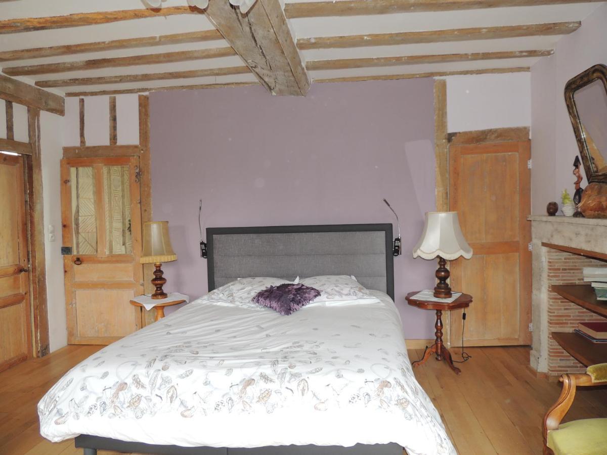 La Ferme Du Bourg Bed & Breakfast Eraines Екстериор снимка